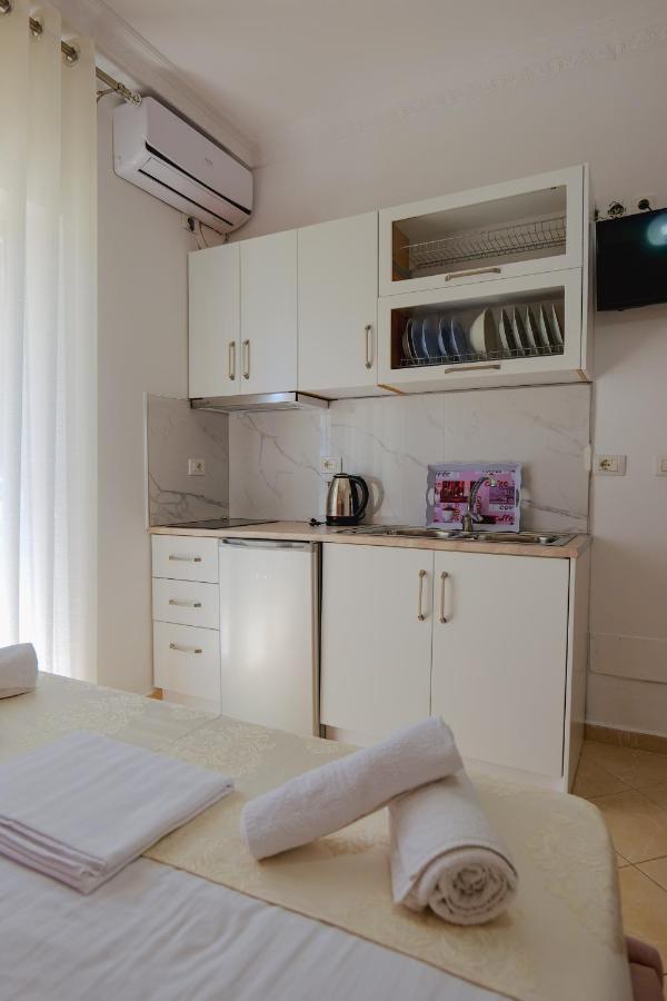 Eleni Guest House Saranda Kültér fotó