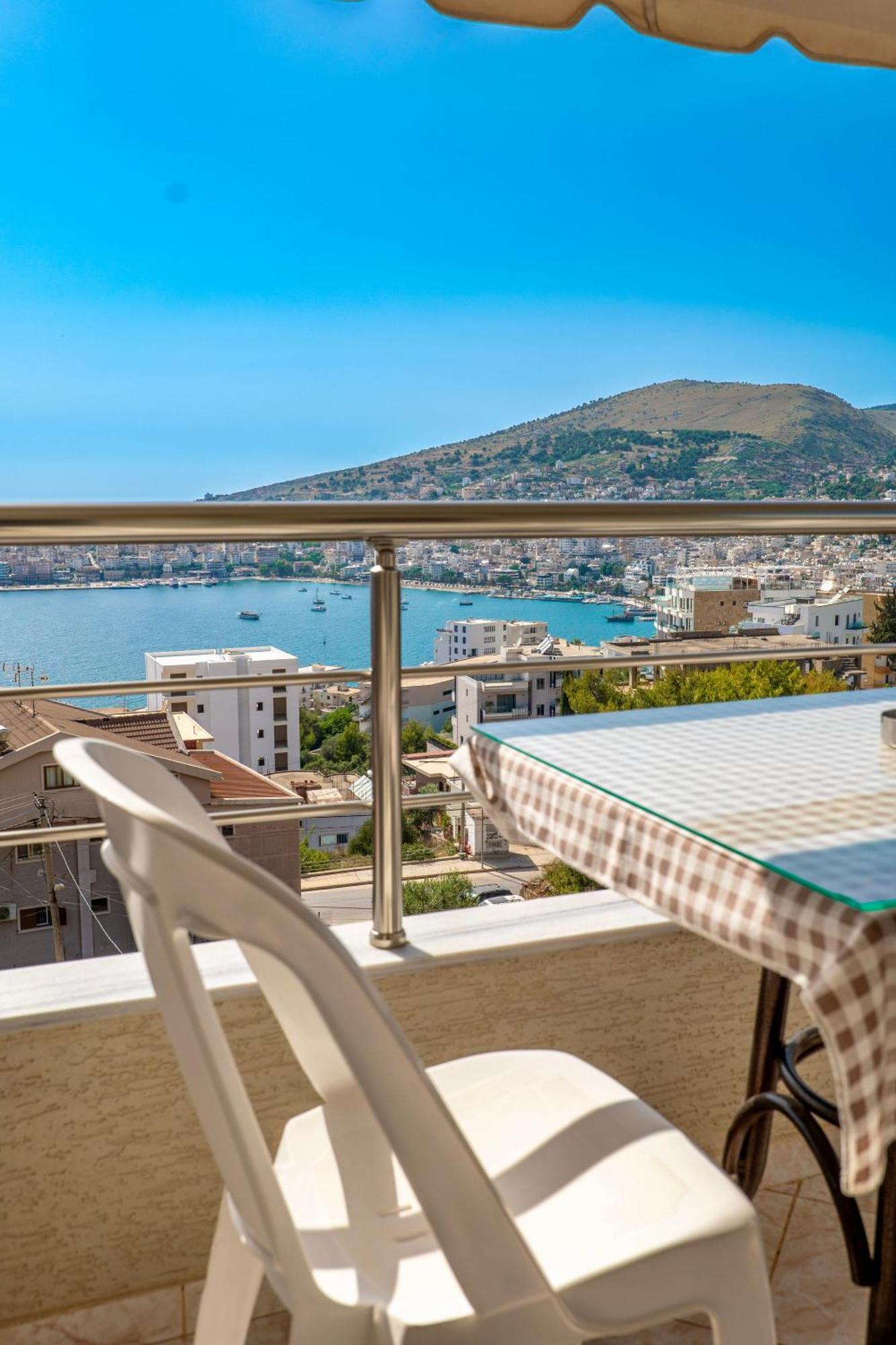Eleni Guest House Saranda Kültér fotó