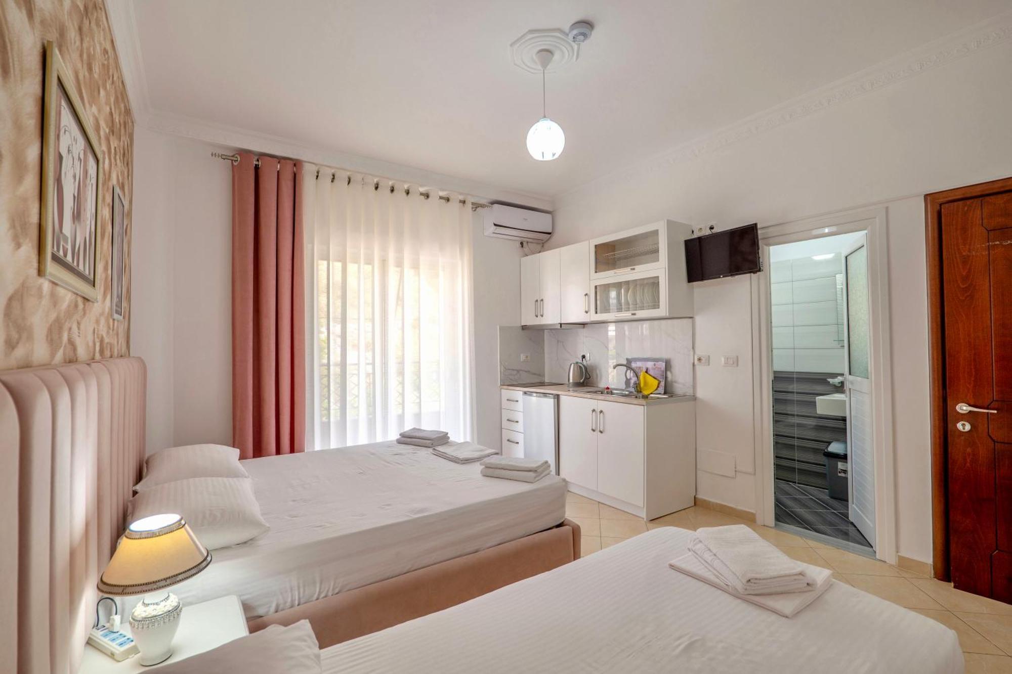 Eleni Guest House Saranda Kültér fotó